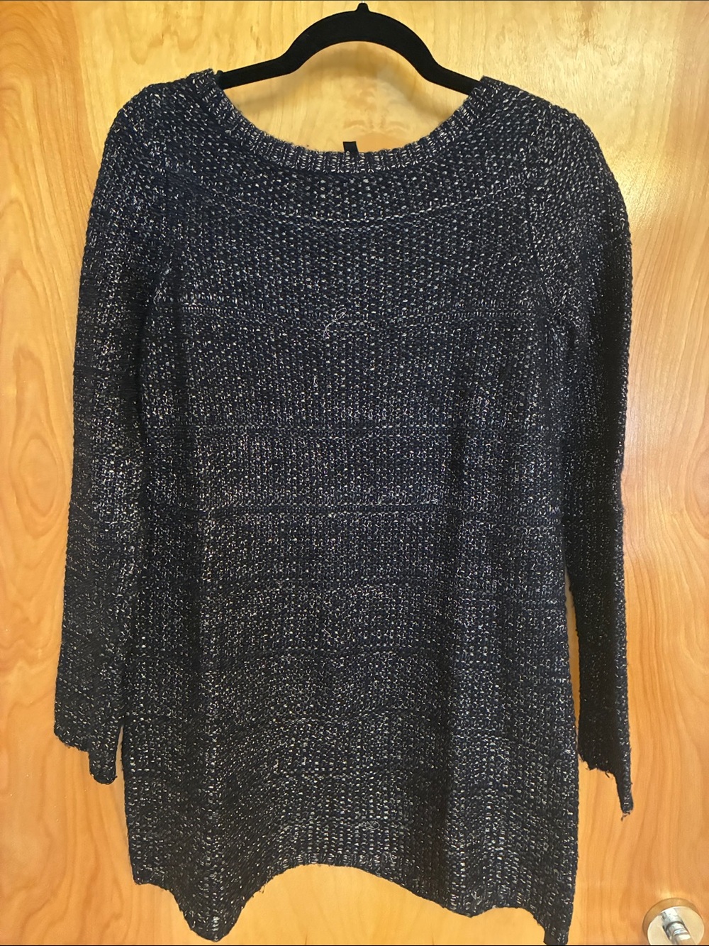 White House/Black Market Women's Navy Metallic Knit Long Sweater